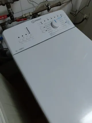Lavadora Carga Superior Indesit 6kg 1000rpm