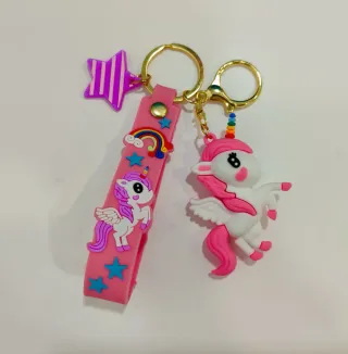 Llavero unicornio rosa con estrella