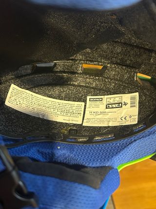 Pack esquí niño: pantalón, chaqueta, guantes, casc