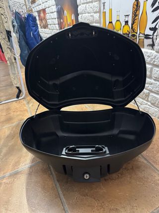 Maleta de moto Yamaha en perfecto estado no usada