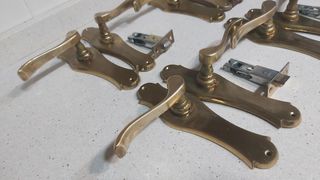 Manillas de puerta doradas (4 unidades)