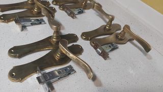 Manillas de puerta doradas (4 unidades)