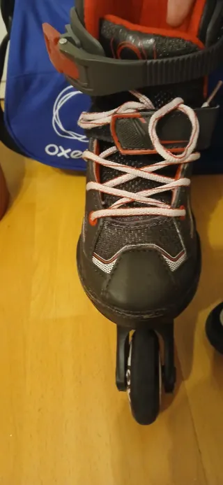 Patines en línea niño Talla 32-35 + Casco y bolsa