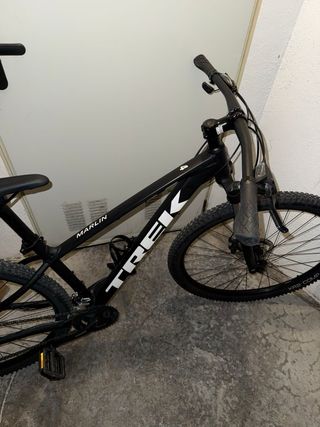 Bicicleta Trek Marlin Negra