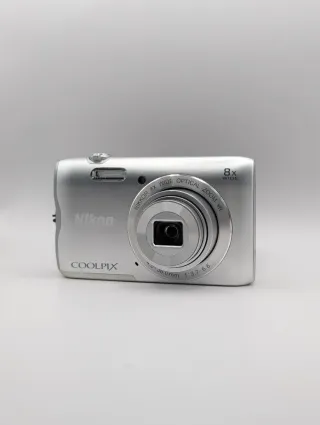Nikon Coolpix A300 Plata
