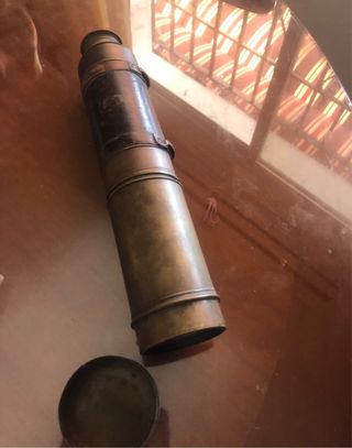 Catalejo antiguo de latón