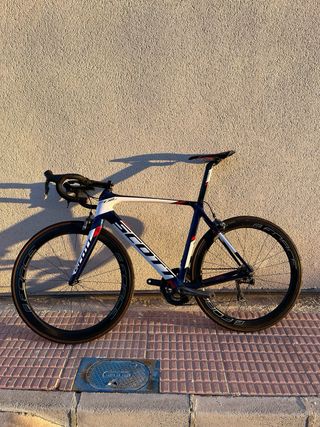 Bicicleta Carretera Scott Foil Cambio electronico