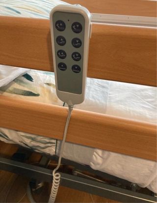 Cama articulada madera y metal