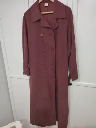 Abrigo largo burdeos