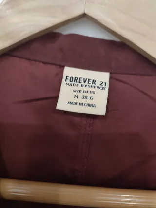 Abrigo largo burdeos