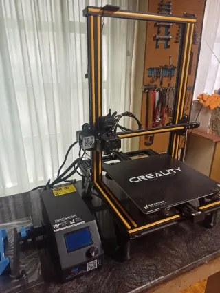 Impresora 3D Creality CR-10 + Repuestos