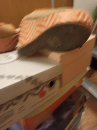 Cuñas Altísimas Beige y Naranja Talla 37