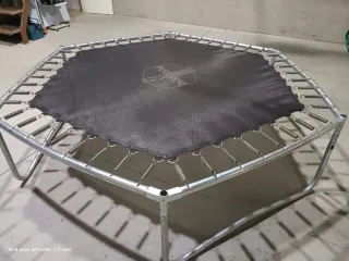 Cama elástica 2m con red de seguridad