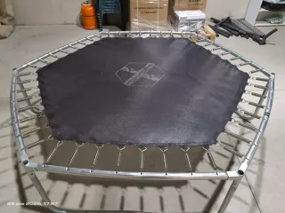 Cama elástica 2m con red de seguridad