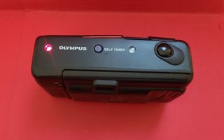 Cámara Olympus AF-10 Super Quartz Date.