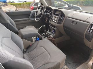 Mitsubishi Montero 2006