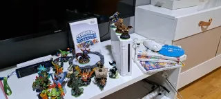 Consola Nintendo Wii Bianca + Skylanders + giochi
