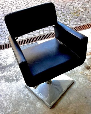 Silla Peluquería Giratoria Blanca y Negro