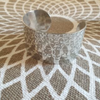 Pulseras acero inoxidable con textura