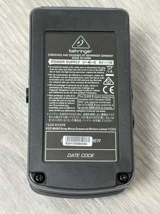 Behringer TU300 Afinador Cromático