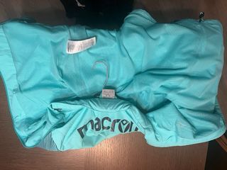 Chaqueta deportiva Levante UD color turquesa