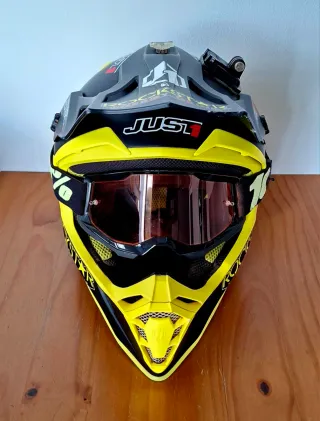 Casco y Gafas Just1 y 100%