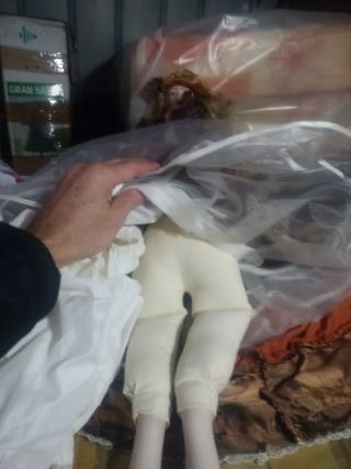 Bambola porcellana abito d'epoca marrone