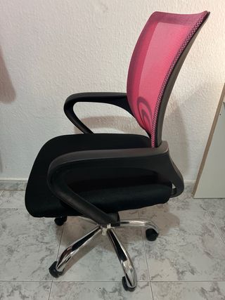Silla de escritorio ergonómica rosa y negra