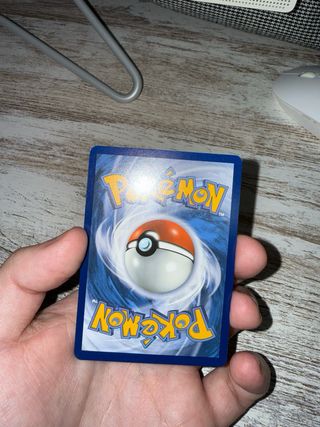 Carta Pokémon Energía Espinosa Dorada (JTG 190)
