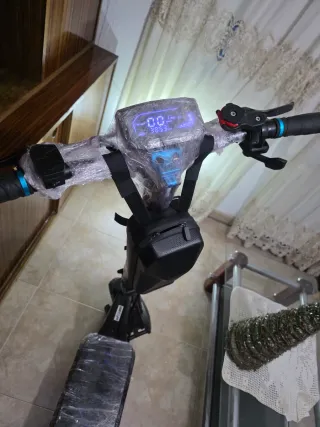 Patinete Smargiro Doble Motor Poco Uso. Negociable