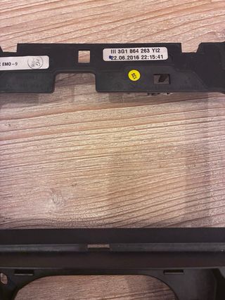 Embellecedor consola VW Passat B8 3G1864263YI2