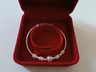 Pulsera ajustable plata en estuche regalo