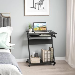 Escritorio para Computadora Porta PC Clásico y Ahorra Espacio, Escritorio para Habitación con Tablero de Teclado Retráctil, 4 Ruedas y Estante Inferior Negro 60X48X73Cm