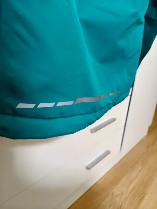 Abrigo Craghoppers verde y turquesa