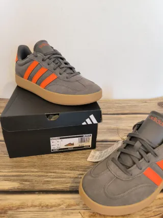 Adidas Barreda Gris Naranja