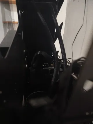 Caja de PC Negra marca nitro pc