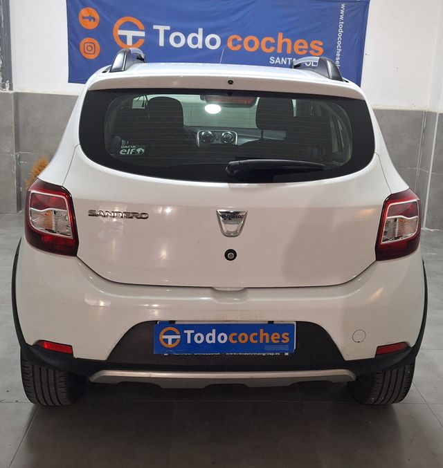 Dacia Sandero 2015