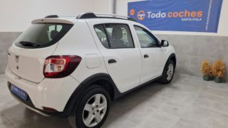 Dacia Sandero 2015