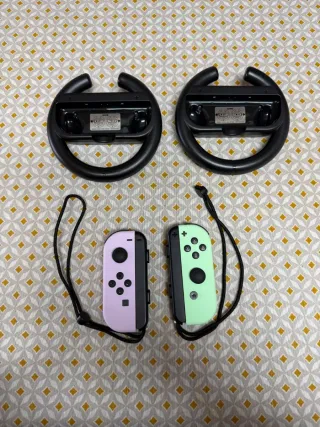 Joy-Con Nintendo Morado y Verde
