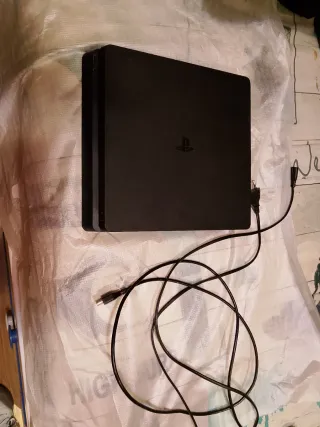 PS4 (PlayStation 4) Negra