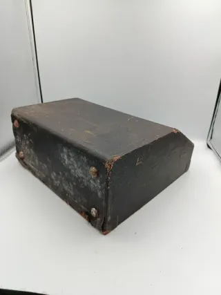 ANTIGUA MAQUINA DE ESCRIBIR  ERIKA MODELO 5