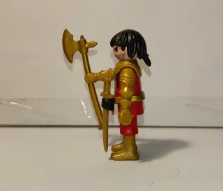 Playmobil Caballero Guerrero Dorado Hacha Espada