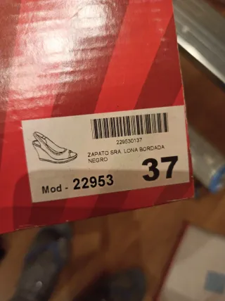 Sandalias cuña mujer bordadas