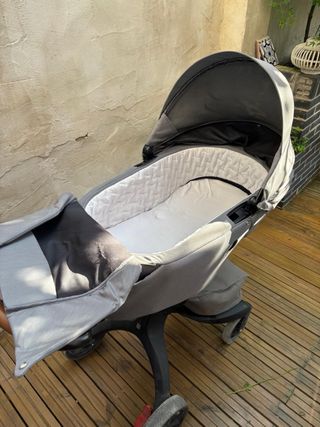 Carrito Stokke gris