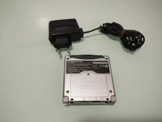 Consola Game Boy Advance SP Plata