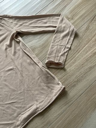 Maglietta Zara collo alto beige