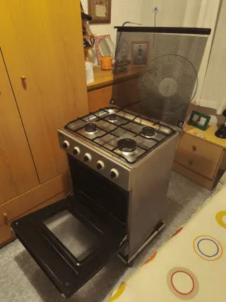 Cocina de gas con horno (butano)