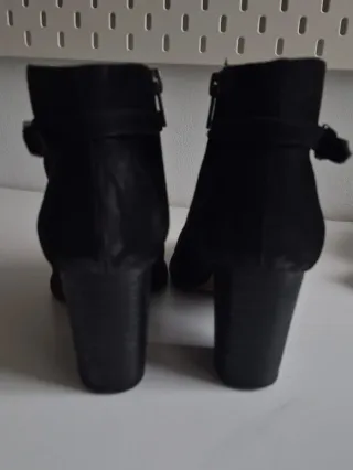 Botines Bershka Negros Talla 39