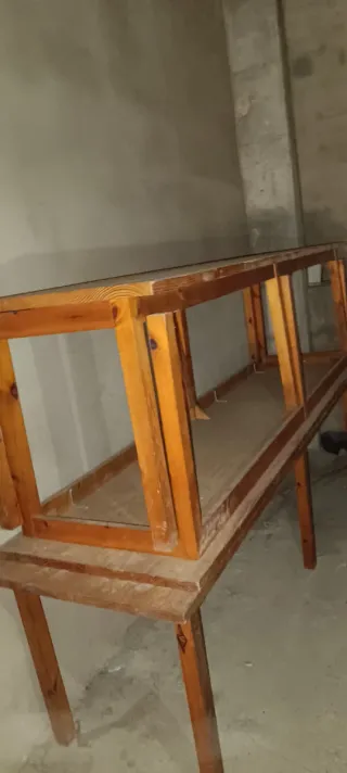 Mesas de madera de pino