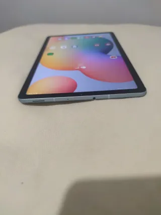 Samsung Galaxy Tab S6 Lite 64 GB + Teclado + Funda